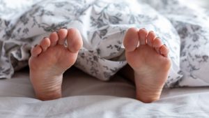 How Selling Feet Pics on FeetFinder is the Best Way for Stay-at-Home Moms to Make Money