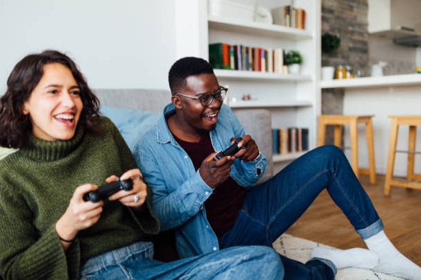 How Online Gaming Became A Mainstream Activity